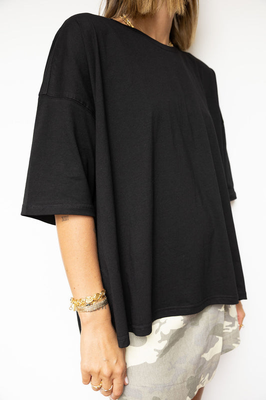 Luna Lane || Basic Tee - Black