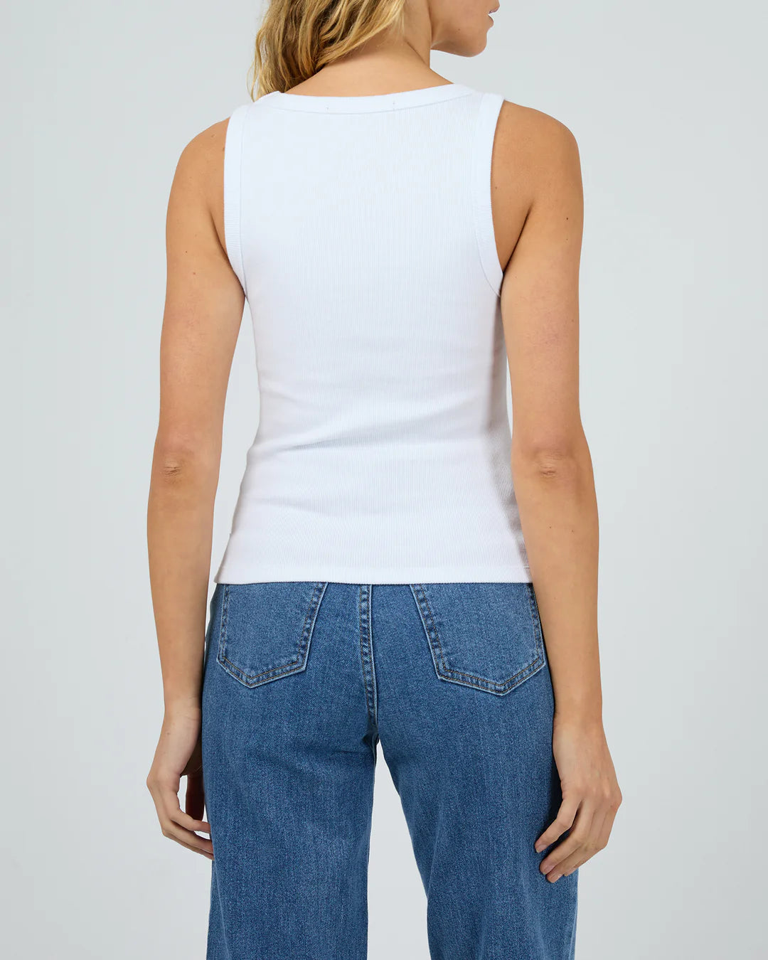 Silent Theory || Mia Tank - White