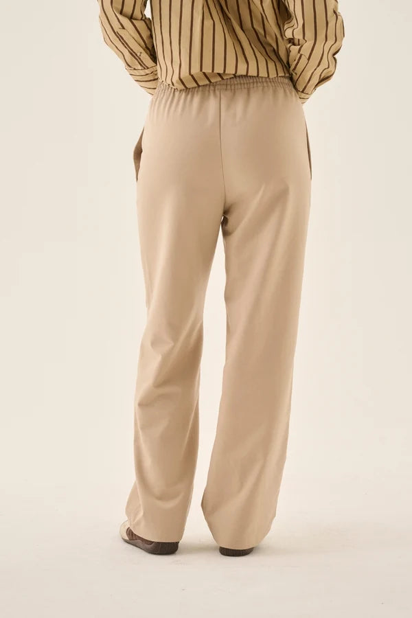 Araminta James || Twill Pant - Beige