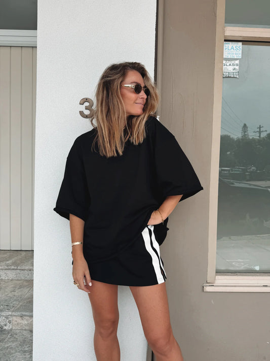 Luna Lane || Mason Tee - Black