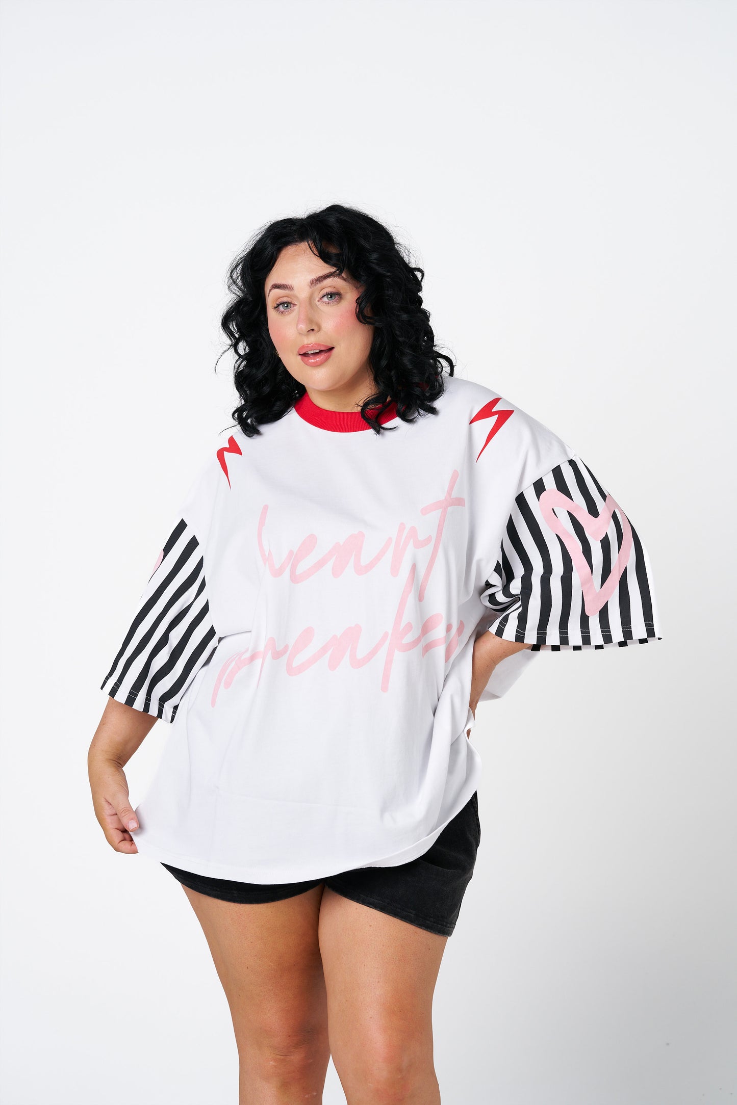 Hibiscus Hotel || Heartbreaker Oversized Tee