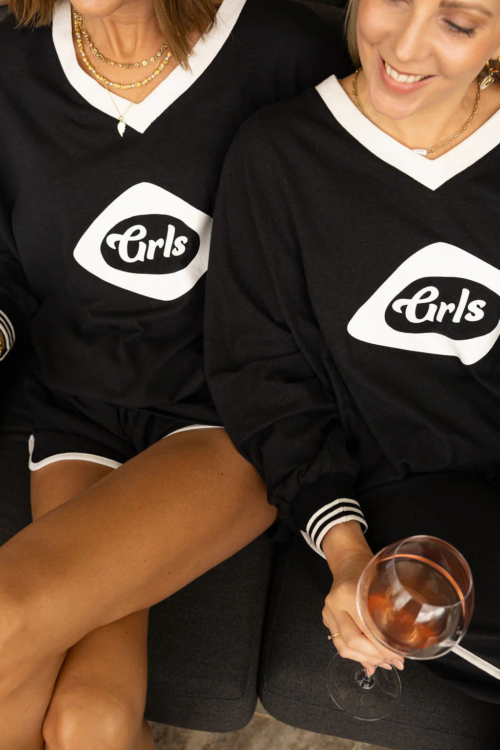 Luna Lane || The GRLS L/S Top - Black