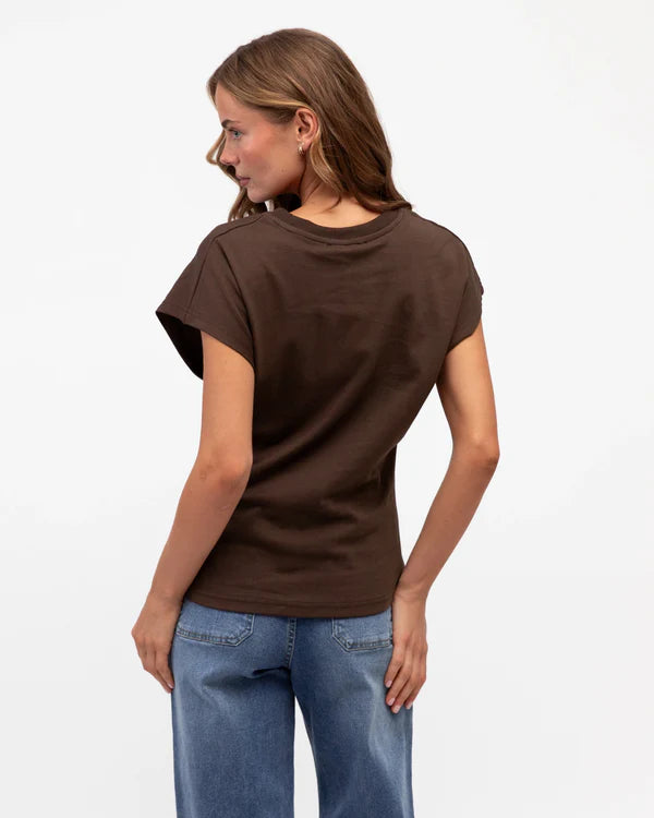 Polly Tee - Brown