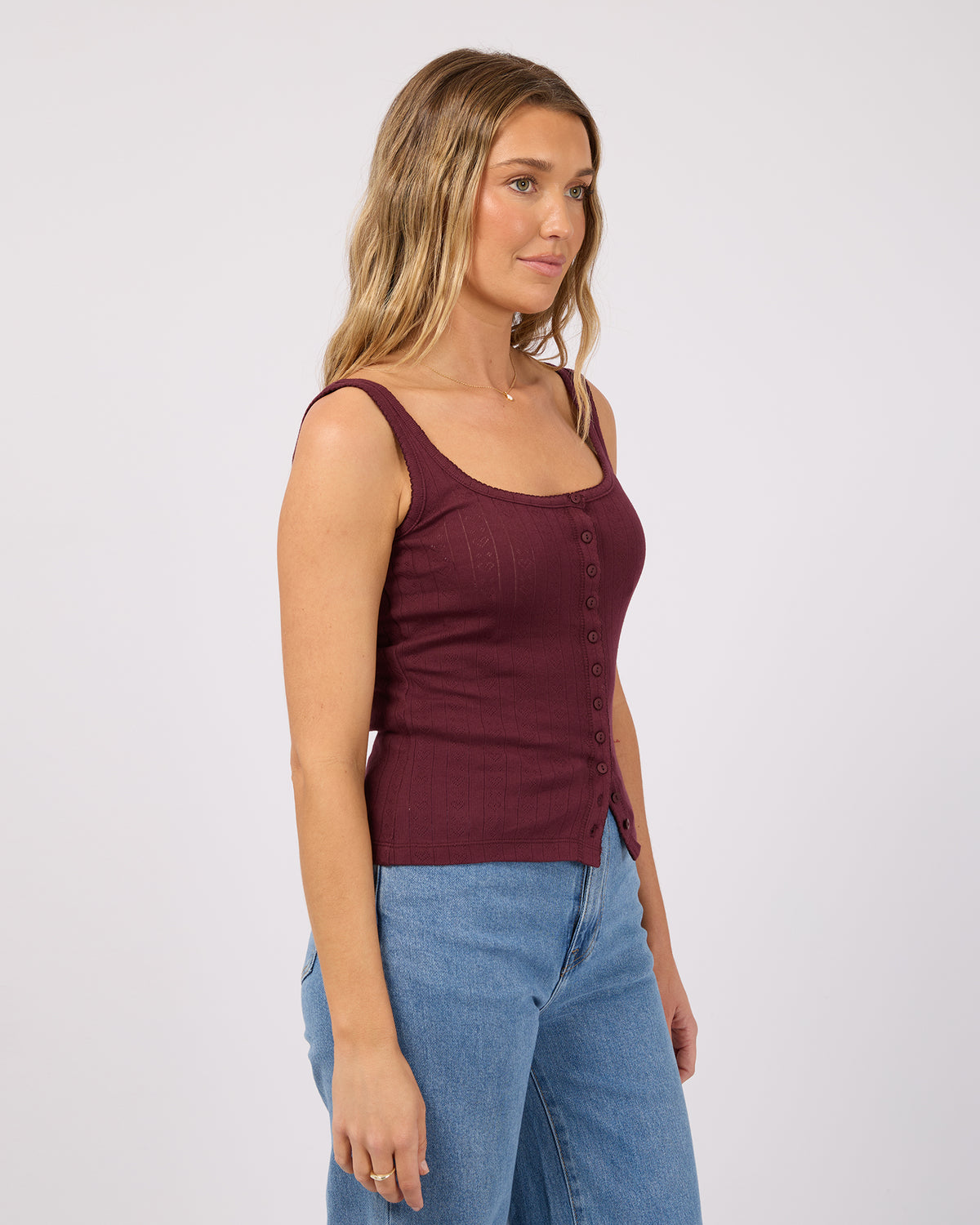 AAE || Tia Tank - Wine