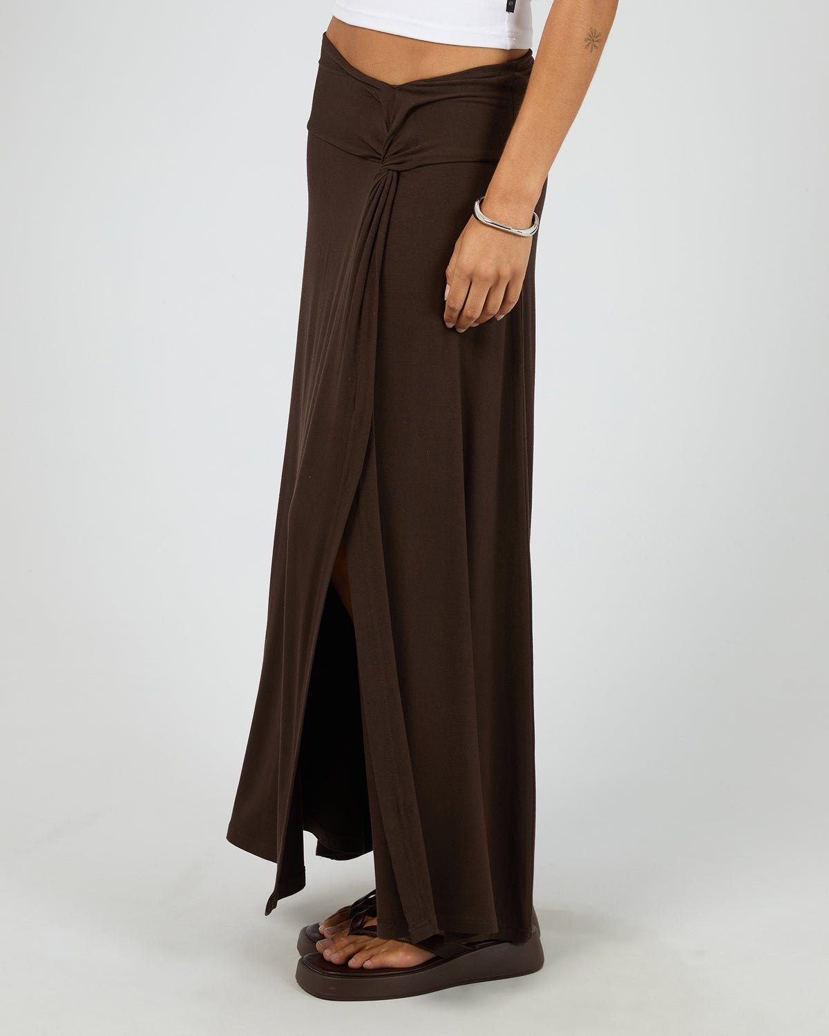 Twist detail maxi skirt