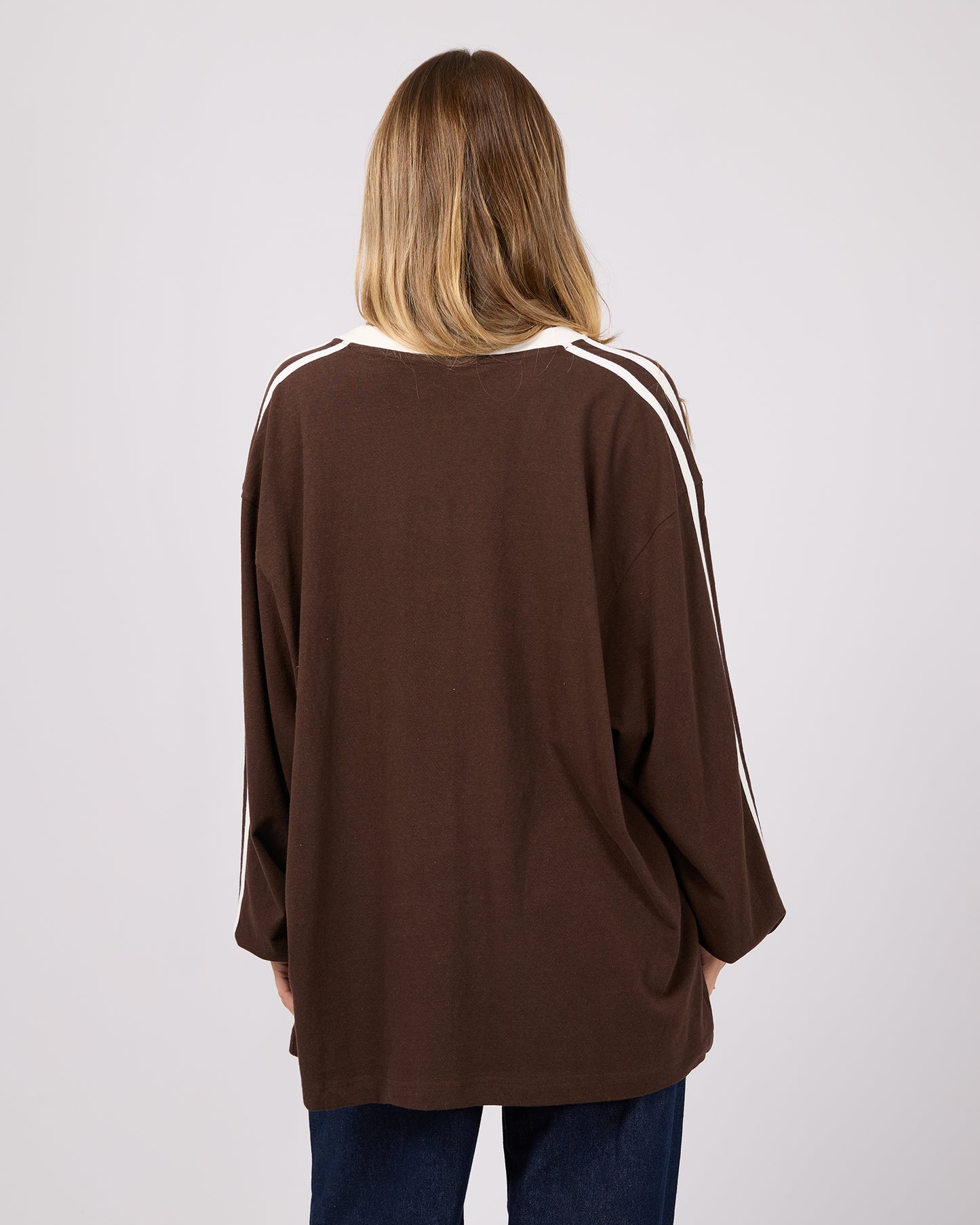 AAE || Zulu V-Neck - Brown